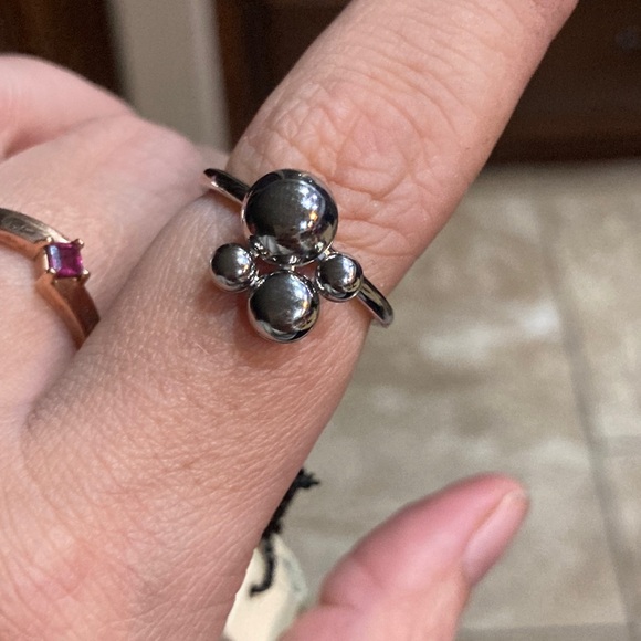 Calvin Klein Paw Print Spinner Ring - Picture 11 of 11